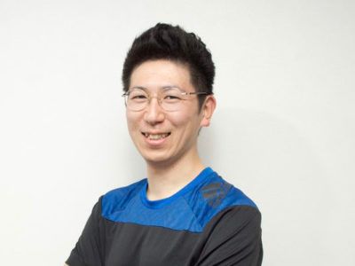 肩こりから膝痛まで根本施術で歩行改善